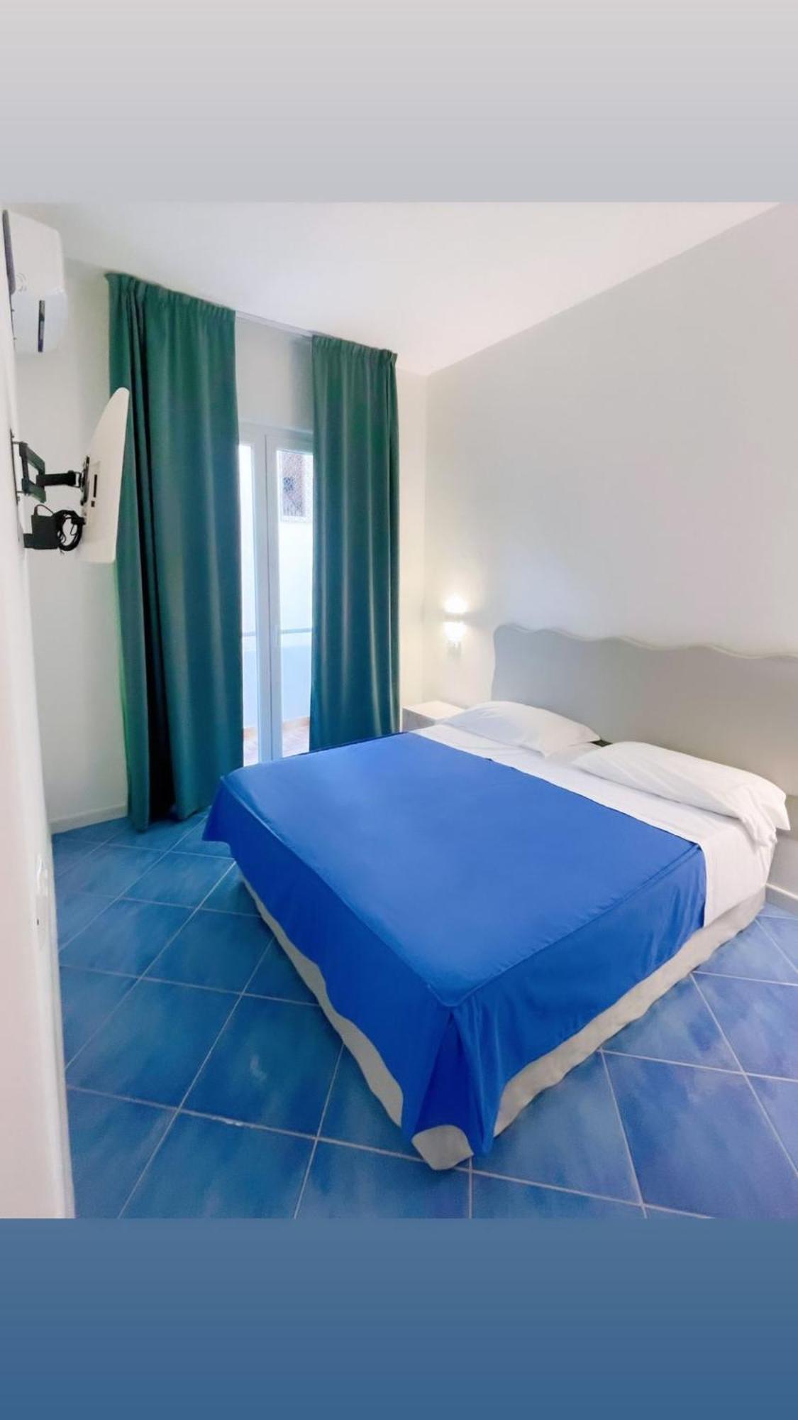 Hotel Cesotta Forio di Ischia المظهر الخارجي الصورة