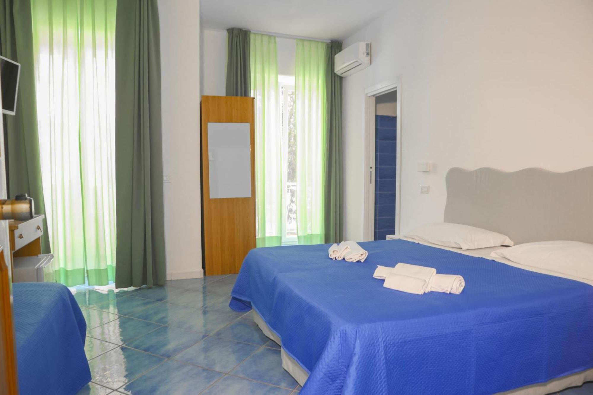 Hotel Cesotta Forio di Ischia المظهر الخارجي الصورة